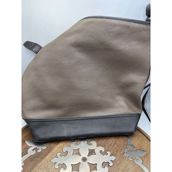 Coach Legacy Color Block Large Carry All Tote Duffle Bag 19979 - Picture 15 of 16